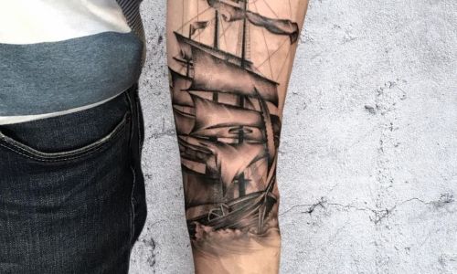 Black and Grey Pirate Ship