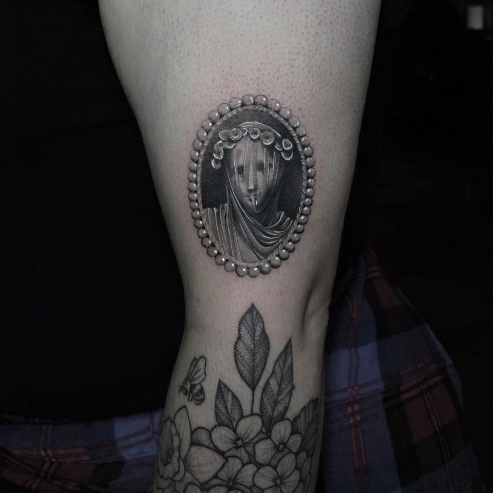 realism horror tattoo